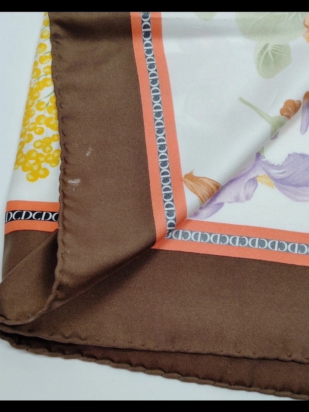 Christian Dior Scarf 100% Silk Beautiful Floral Square Scarf with Brown Border - Picture 10 of 10